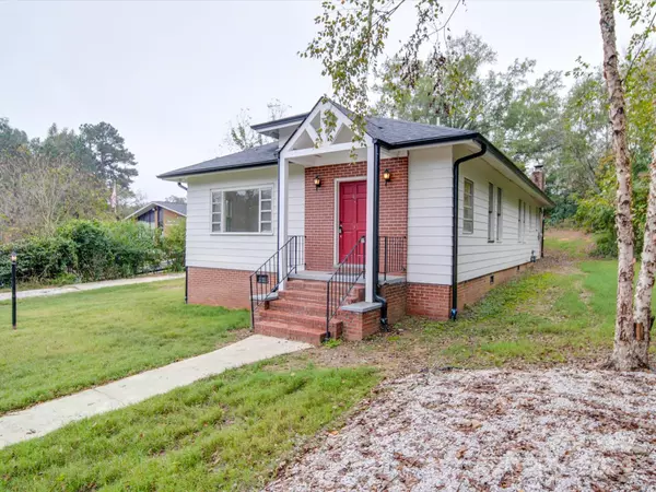 41 Calhoun ST, Great Falls, SC 29055