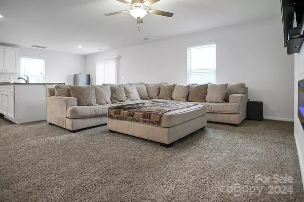 Kings Mountain, NC 28086,1226 Phifer RD