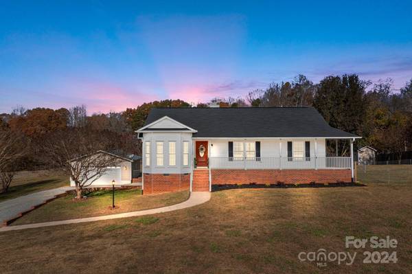 6058 S NC 150 HWY, Lexington, NC 27295