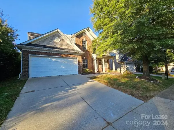 Charlotte, NC 28278,9113 Rowe CT