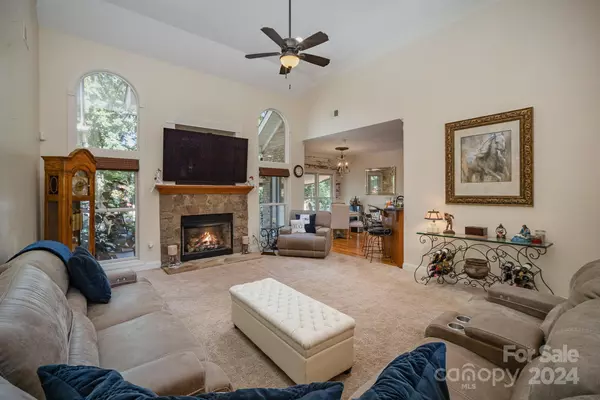 Mooresville, NC 28117,116 English Ivy LN