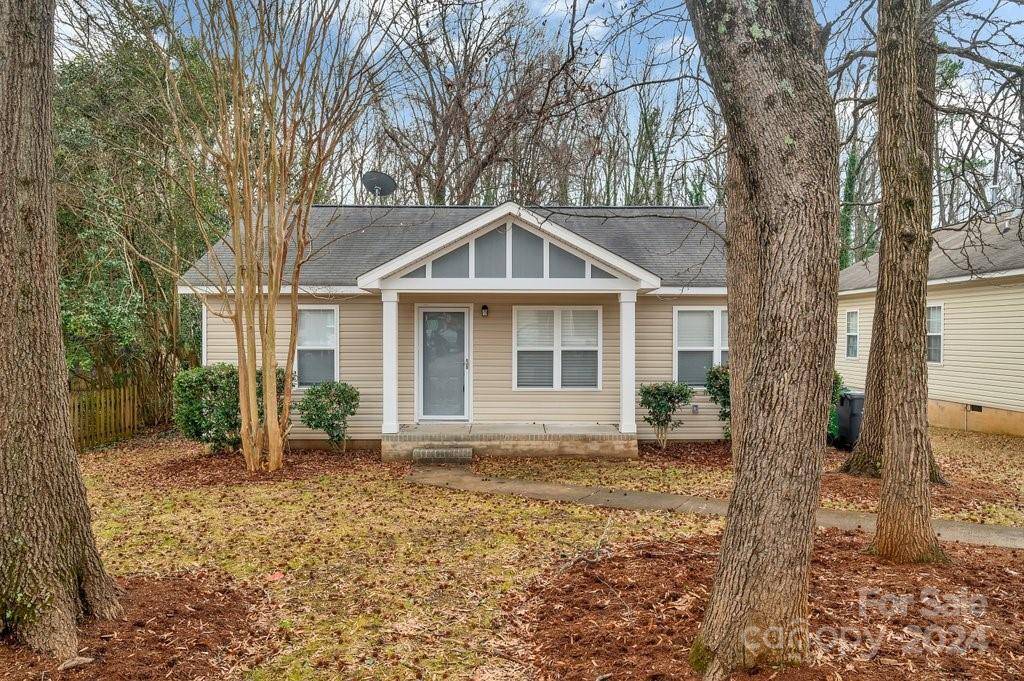 3613 Simmons ST,  Charlotte,  NC 28208