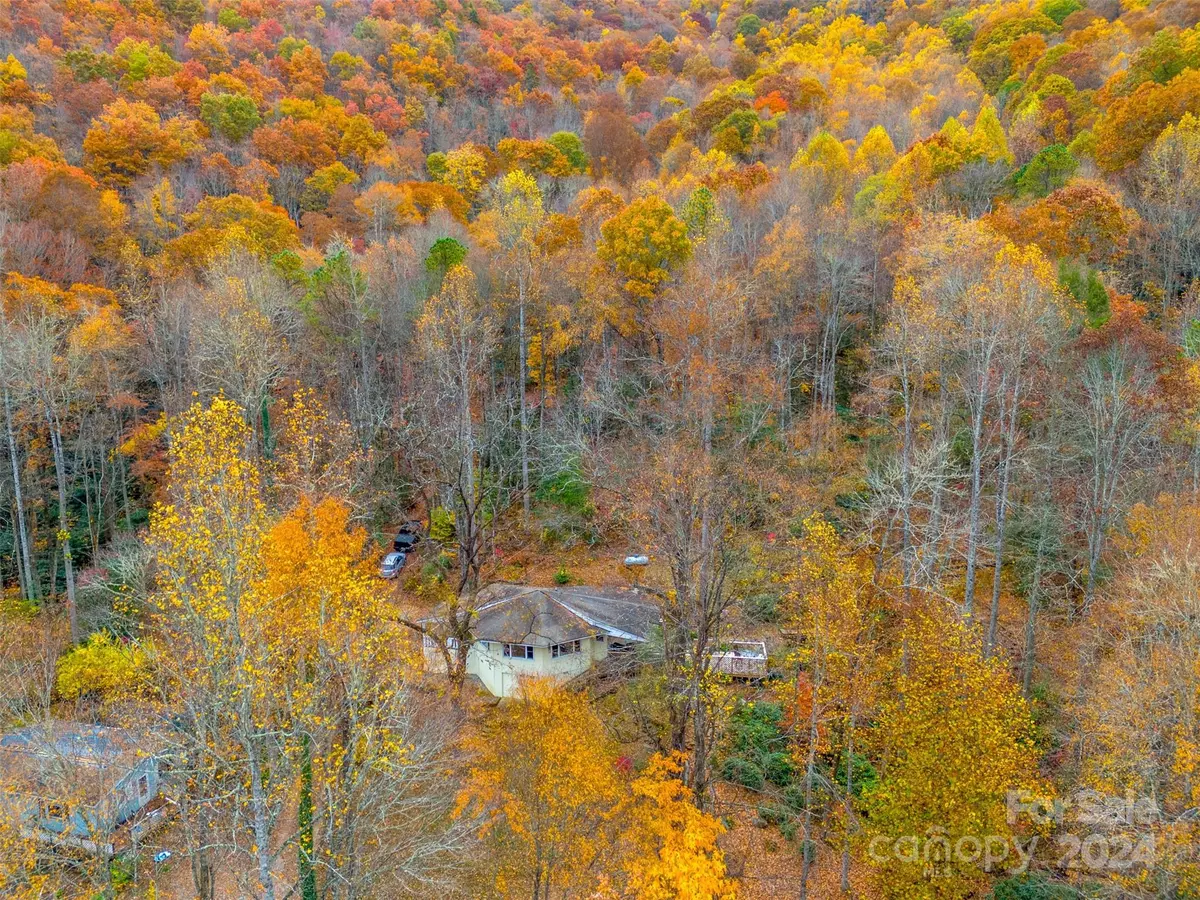 Sylva, NC 28779,72 Sometimes Creek RD