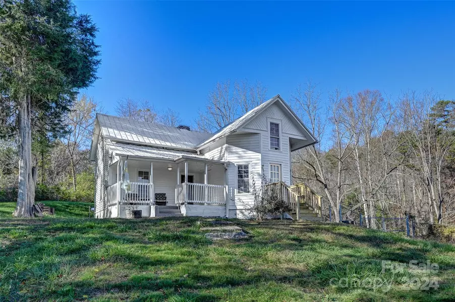 933 Old Leicester HWY, Asheville, NC 28806