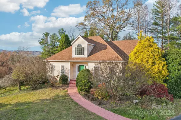 Hendersonville, NC 28739,189 Stone House RD