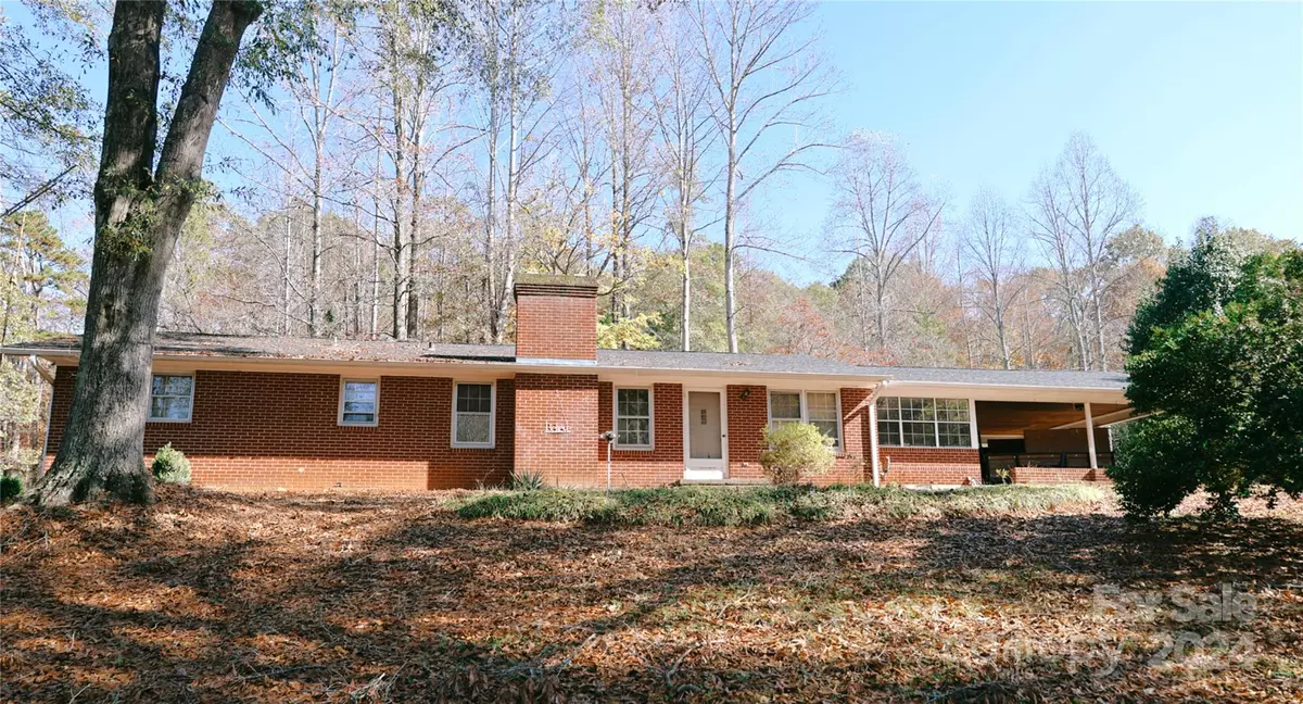 Rutherfordton, NC 28139,636 Maple Creek RD