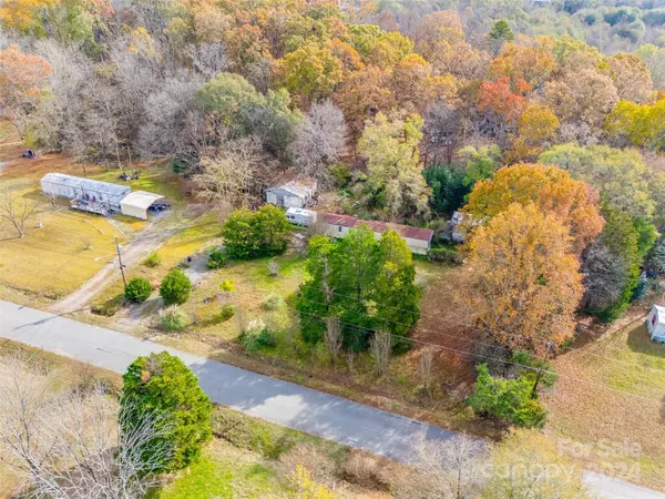 4472 Pebblebrook CIR SW, Concord, NC 28027