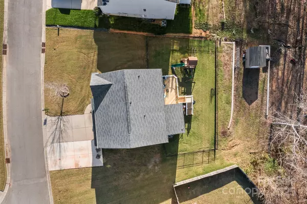 Denver, NC 28037,7520 Berkeley RD W