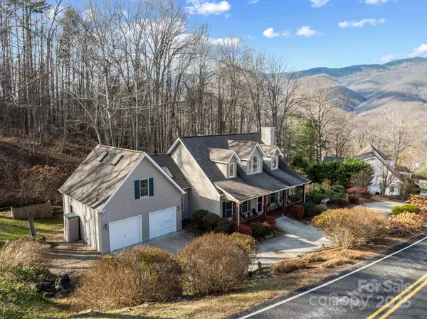 536 Red Bank RD, Waynesville, NC 28786