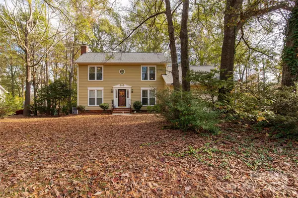 3142 Hitching Post LN, Rock Hill, SC 29732