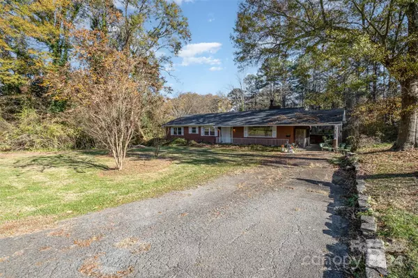 Gastonia, NC 28052,914 Springdale LN