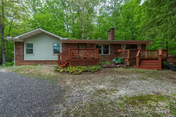 Fairview, NC 28730,84 Echo Lake DR