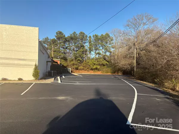 Monroe, NC 28110,2520 W Roosevelt BLVD