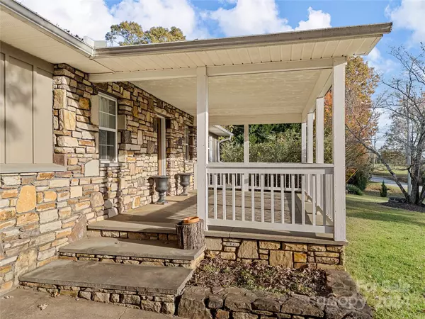 Mill Spring, NC 28756,2627 Pea Ridge RD