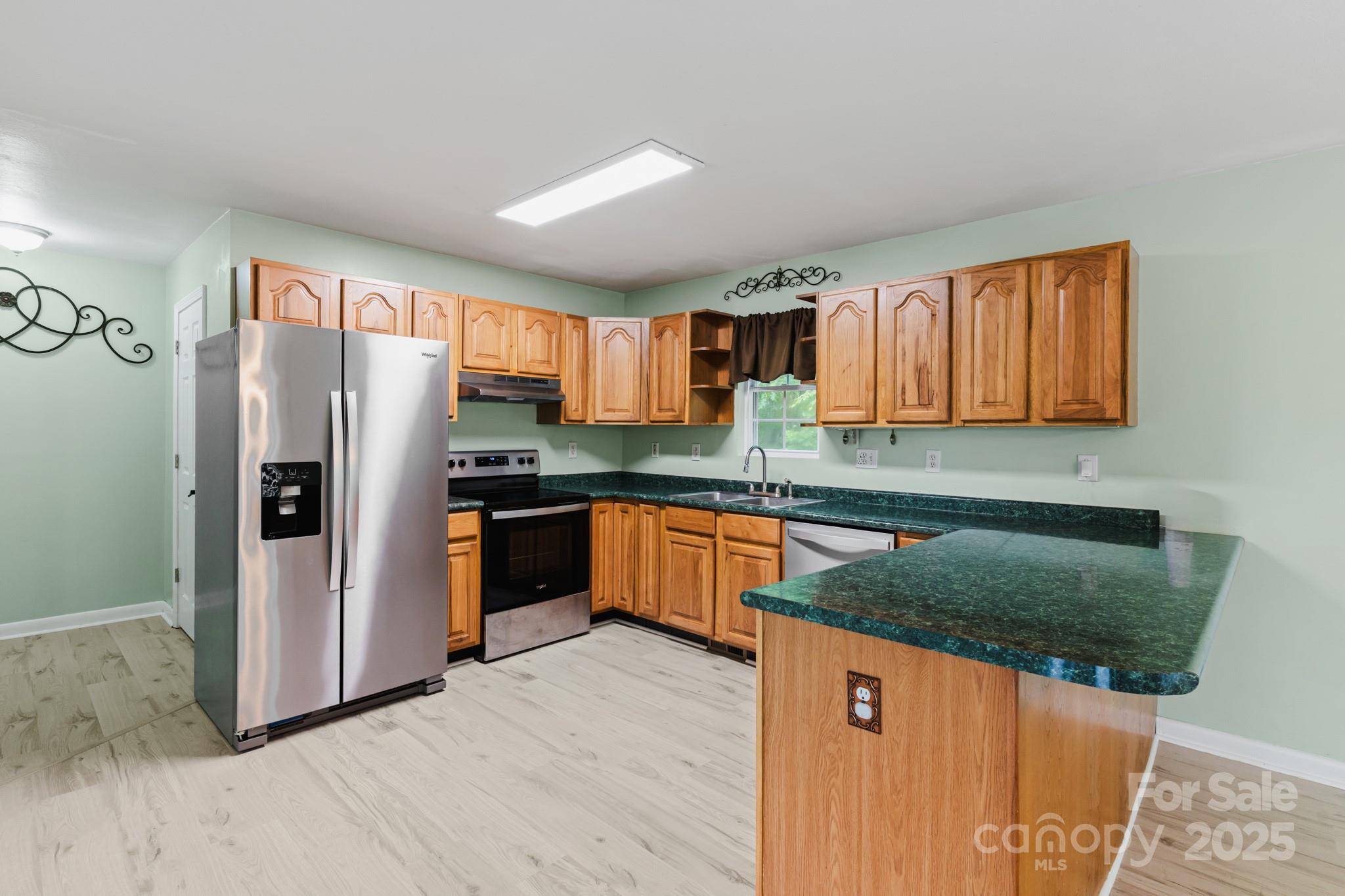 Fletcher, NC 28732,60 Hilltop View DR