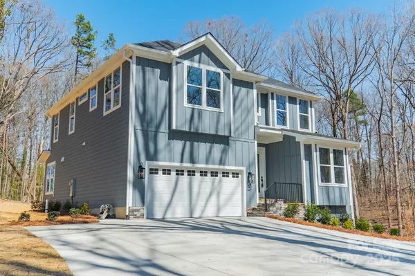 149 Pinewood ST, Troutman, NC 28166