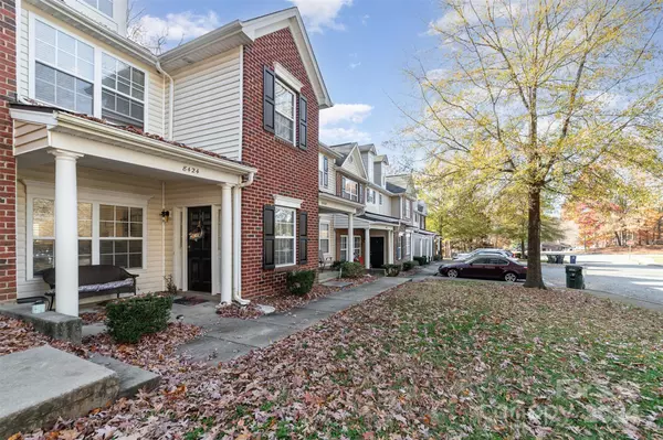 Charlotte, NC 28227,8424 Summerglen CIR