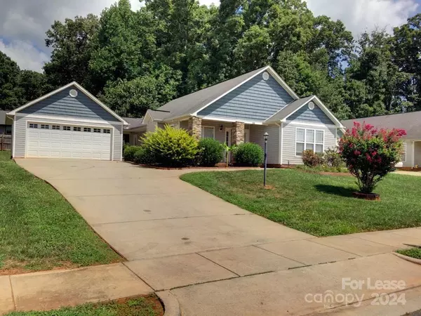 164 Tarrington DR, Statesville, NC 28625