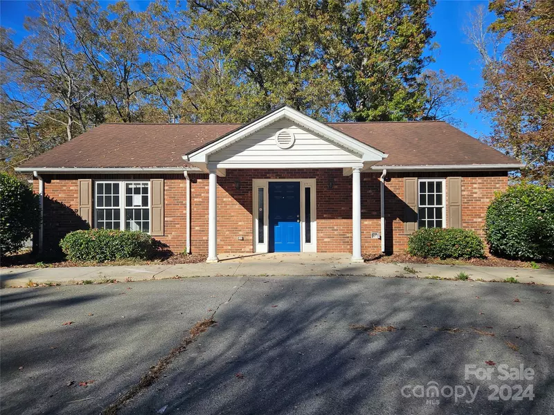 503 Page ST, Troy, NC 27371