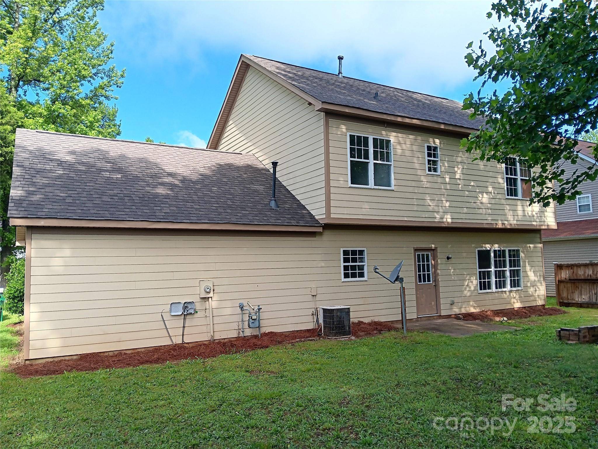 Charlotte, NC 28216,9618 Langston Mill RD #38