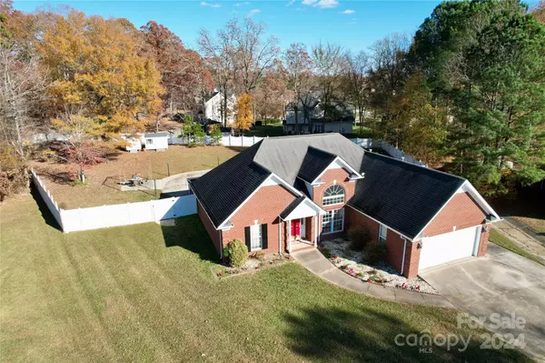 Monroe, NC 28110,3211 Mcgee LN