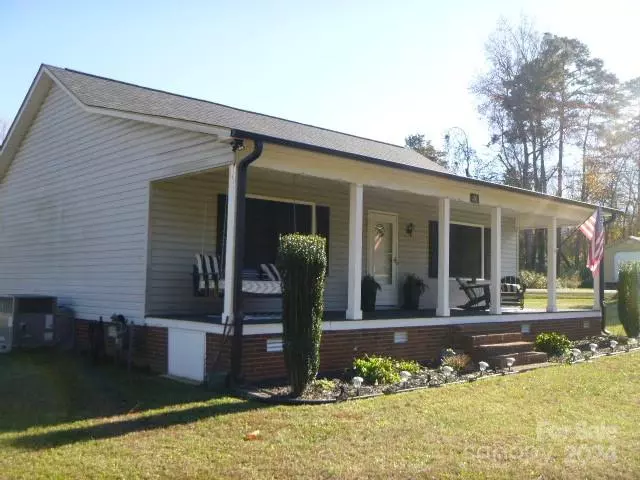 406 Barringer ST, Salisbury, NC 28146