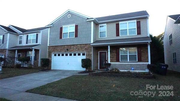 2010 Savannah Hills DR, Matthews, NC 28105