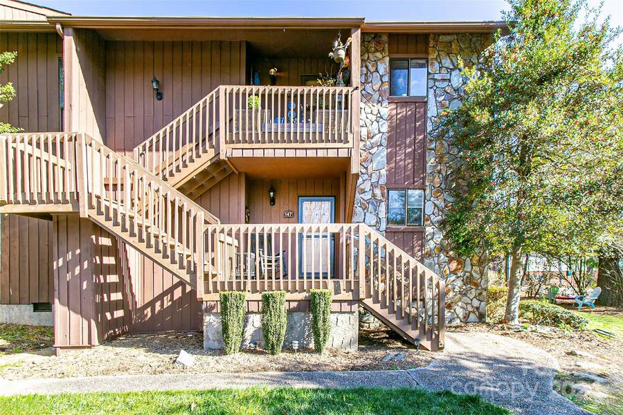 147 Cedar Forest TRL, Asheville, NC 28803