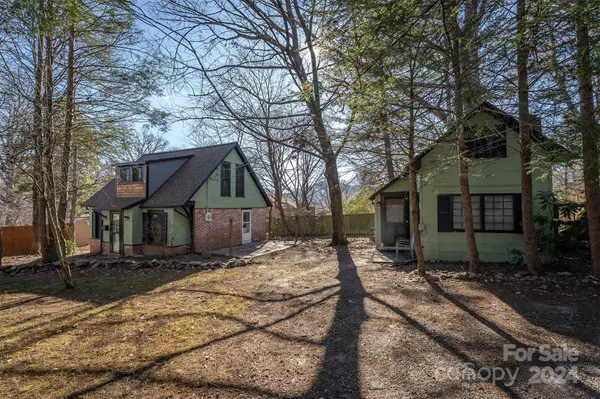 103 & 105 Pine ST #PO 1, Black Mountain, NC 28711