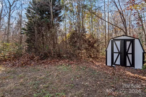 Thomasville, NC 27360,375 Etta LN