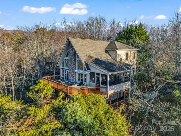 294 Ridgeway RD, Lake Lure, NC 28746