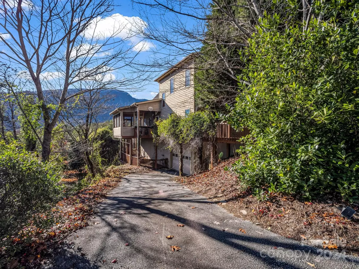 Lake Lure, NC 28746,294 Ridgeway RD