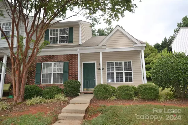 11719 Blue Tick CT, Charlotte, NC 28269