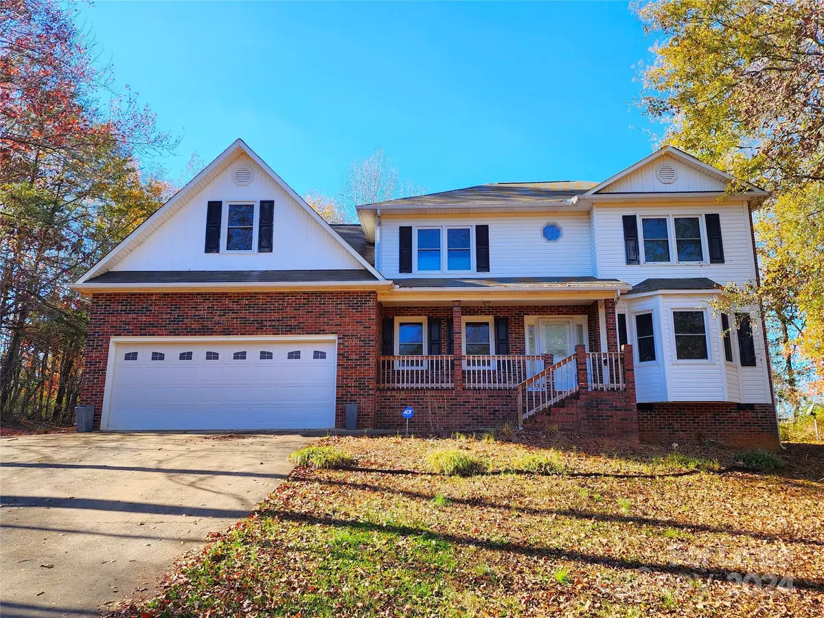 Kings Mountain, NC 28086,413 Wintergreen CT