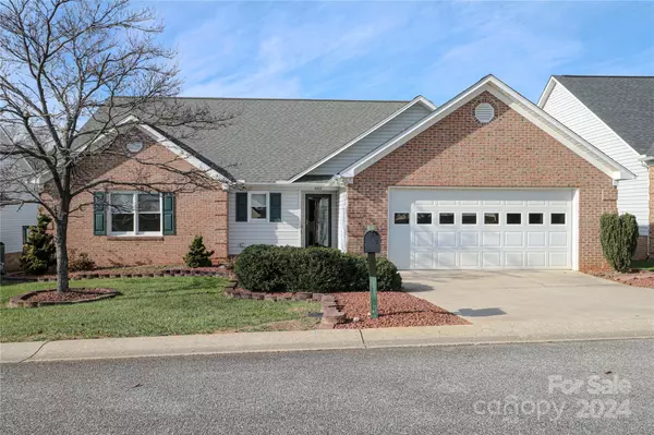 622 Court Side DR, Salisbury, NC 28147