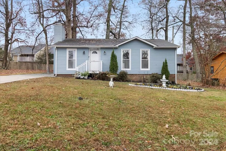1928 Boulding AVE, High Point, NC 27265