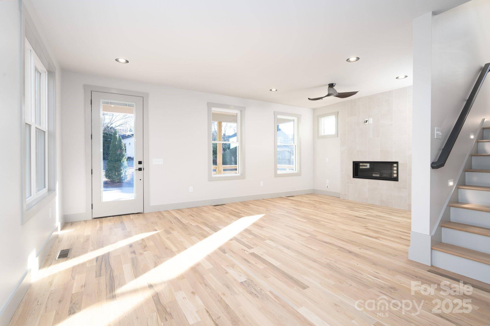 Asheville, NC 28803,40 Busbee View RD
