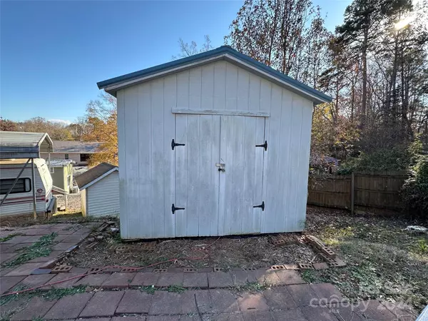 Mount Gilead, NC 27306,168 Deer Park RD #D44