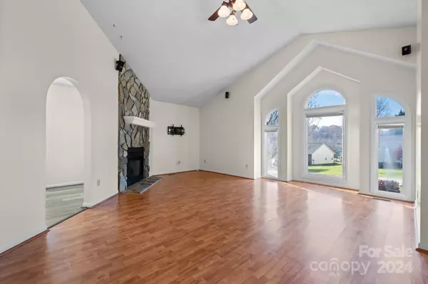 Conover, NC 28613,1518 Indian Springs DR NW