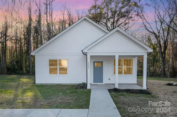 203 Williams ST, York, SC 29745