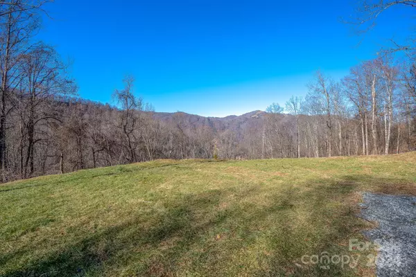 Marshall, NC 28753,1497 Secluded Valley RD