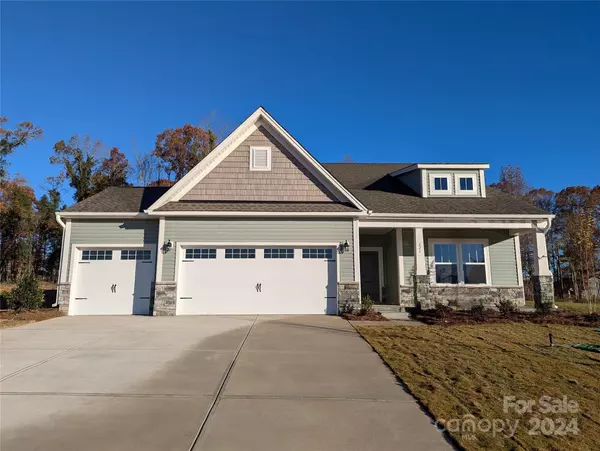 221 Wheatfield DR, Statesville, NC 28677