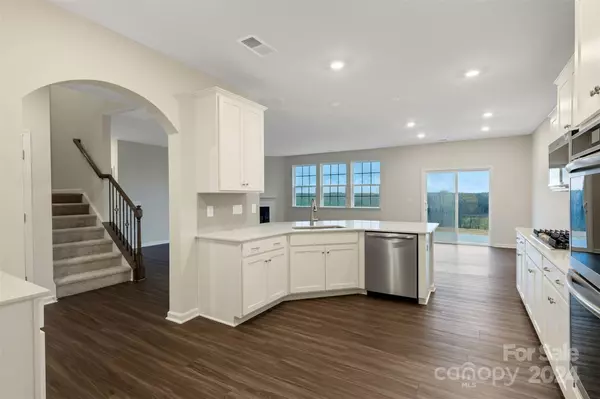 Fort Mill, SC 29715,3064 Virginia Trail CT