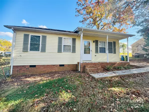 304 Belton AVE, Mount Holly, NC 28120