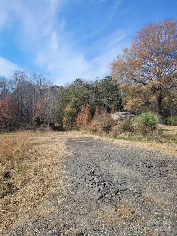 52 Trails End, Mount Holly, NC 28120