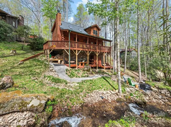 Maggie Valley, NC 28751,255 Reuben Branch RD