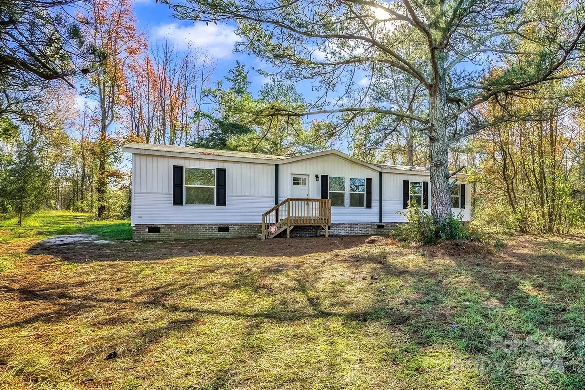 Morven, NC 28119,1632 Sportsman RD