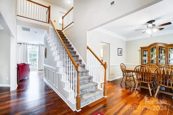 Mooresville, NC 28117,157 Sandreed DR