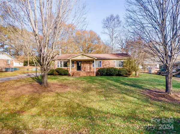 331 Costner DR, Bessemer City, NC 28016