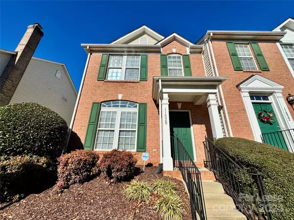 11526 Shaded CT, Charlotte, NC 28273